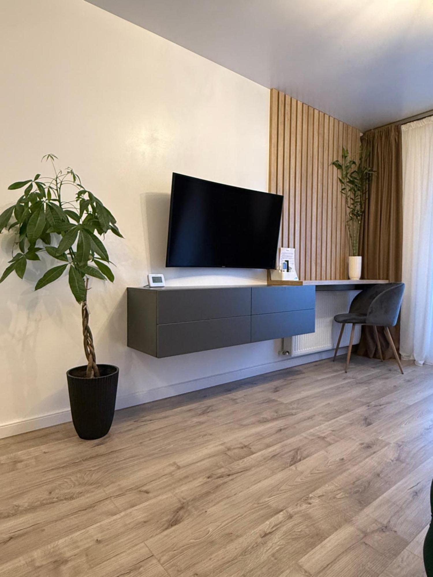 Illy Home Ramnicu Valcea Exterior photo